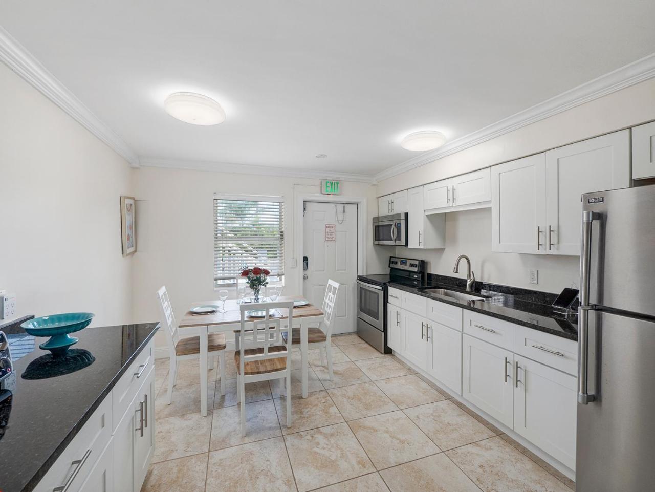 Bright And Sunny 2Br !!Close To Peanut Island!! Riviera Beach Exterior photo